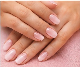 Manicure με baby pink αποτέλεσμα